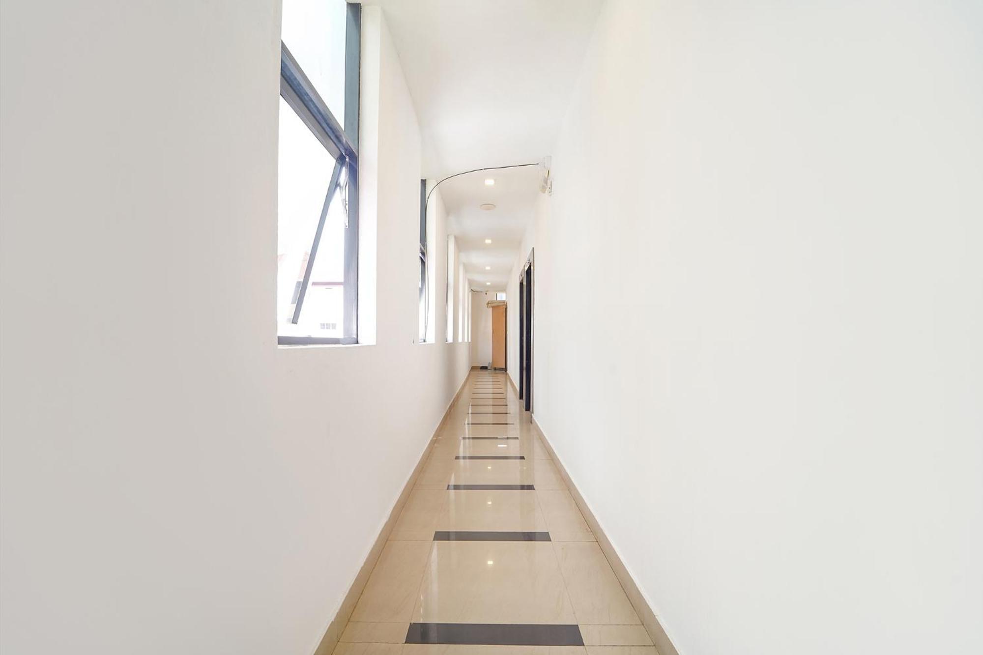 Fabhotel Qube - 800M From Ernakulam Junction South Railway Station Kochi Bagian luar foto